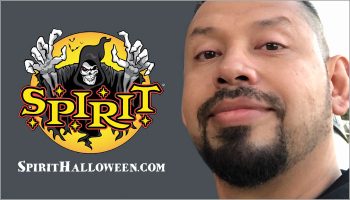 Carlos Mendoza, Spirit Halloween