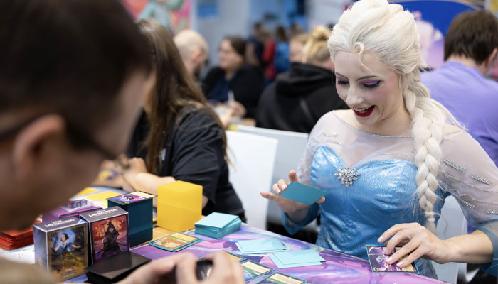 Carol Rapp, Essen, Spiel