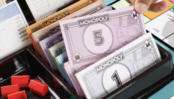 Hasbro, Monopoly, Netflix